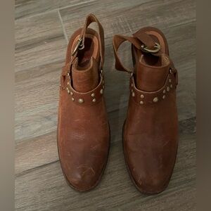 BORN Brown Clogs w/ heel straps size 9